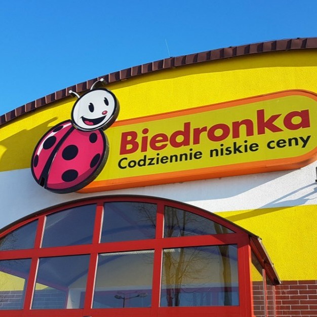Працівники в супермаркет. BIEDRONKA